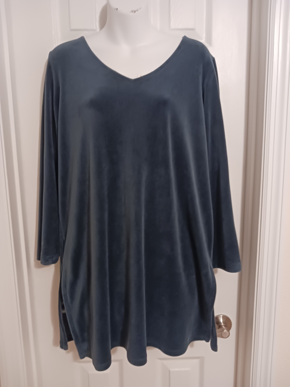 Pure Jill Velour  V-Neck Long Sleeve Tunic Top in  Blue Size MED
